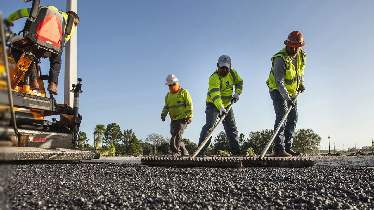 Asphalt Paving Maintenance Tips